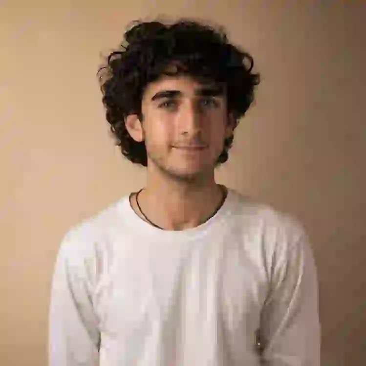 Sam Bajoghli